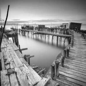 A peaceful ancient pier Solde
